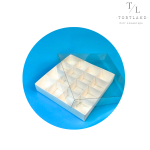 Біла коробка з прозорою кришкою 15х15х3 см з перетинками на 16 цукерок