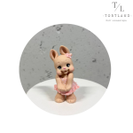 Шоколадна фігурка "Зайчик коричневий в сукні рожевій стоїть"