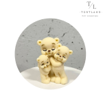 Шоколадна фігурка "Ведмедик сім'я 2 біла"